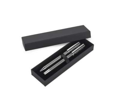 Ensemble d'écriture gris avec boîte