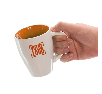 mug avec cuillère en céramique couleur orange personnalisable