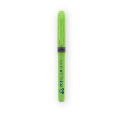 ensemble de surligneur vert BIC