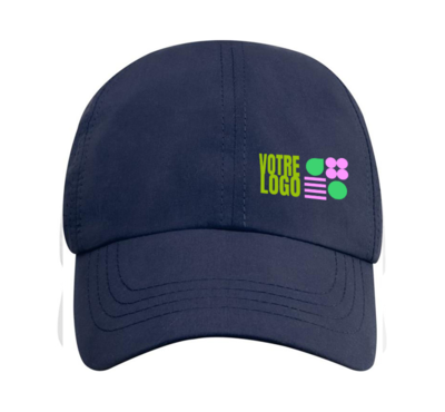 casquette de sport couleur bleu