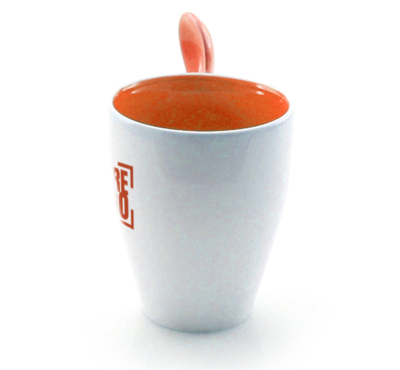tasse avec cuillère couleur orange