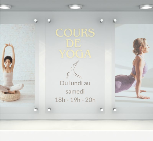 ensemble de panneaux en plexiglass, plastique effet verre et imprimé avec des photos d'de décoration d'entreprise