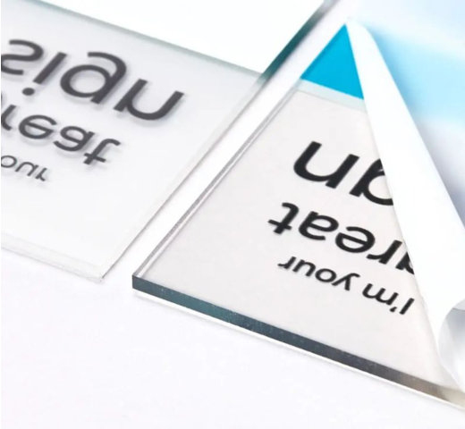 zoom sur le plexiglass imprimé 