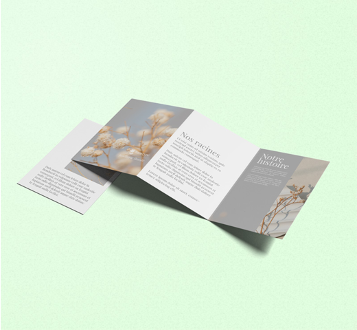 plaquette commerciale A4 avec six pages soit trois volets 