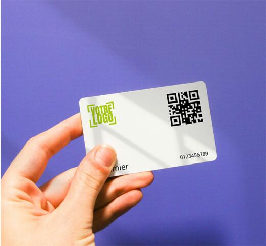 carte de visite avec puce NFC intégrée